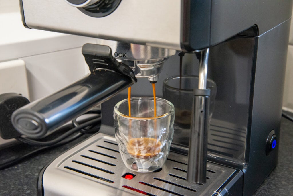 Beko Espresso-Kaffeemaschine CEP5152