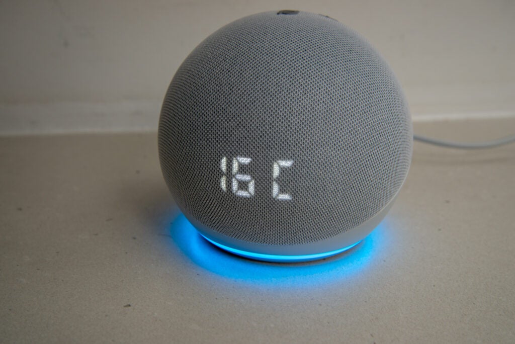 Amazon Echo Dot mit Uhr (4. Generation) Wetter
