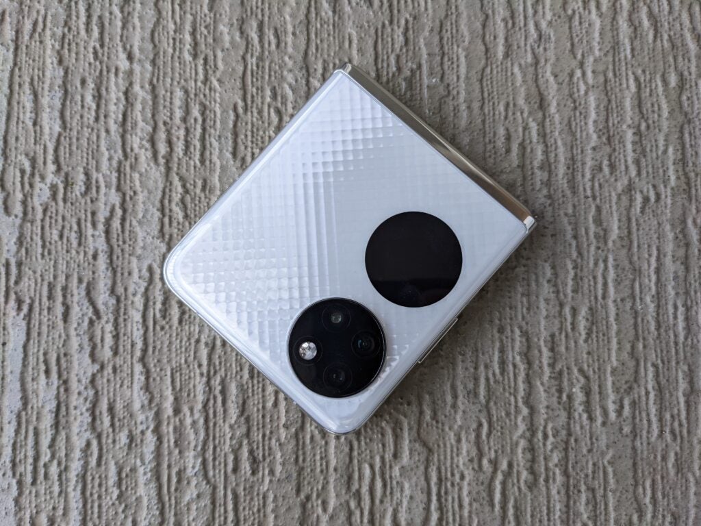 Huawei P50 Pocket geschlossenes Kameramodul