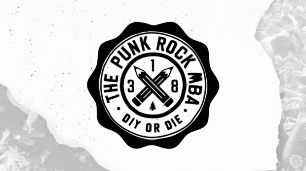 das Punkrock MBA DIY or Die benutzerdefinierte Logo