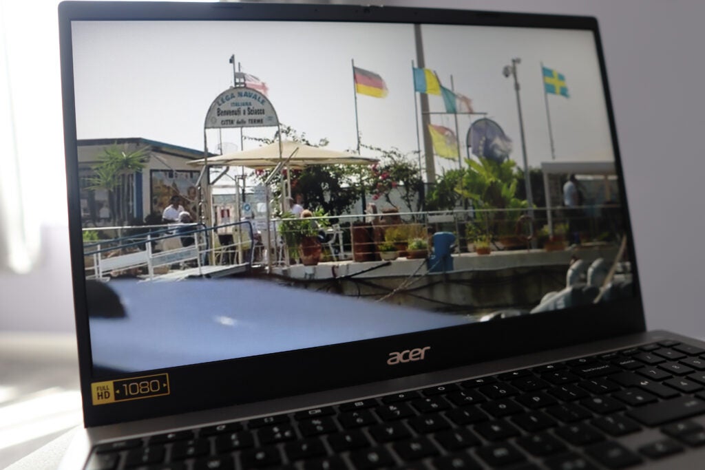 Der Bildschirm des Acer Chromebook 515