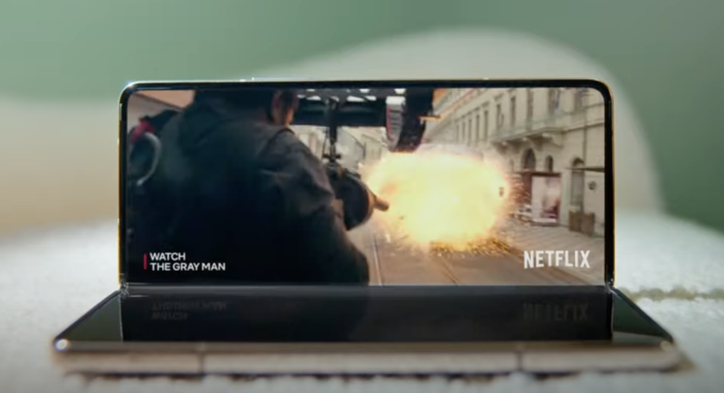 Samsung Galaxy Z Fold 4 Netflix