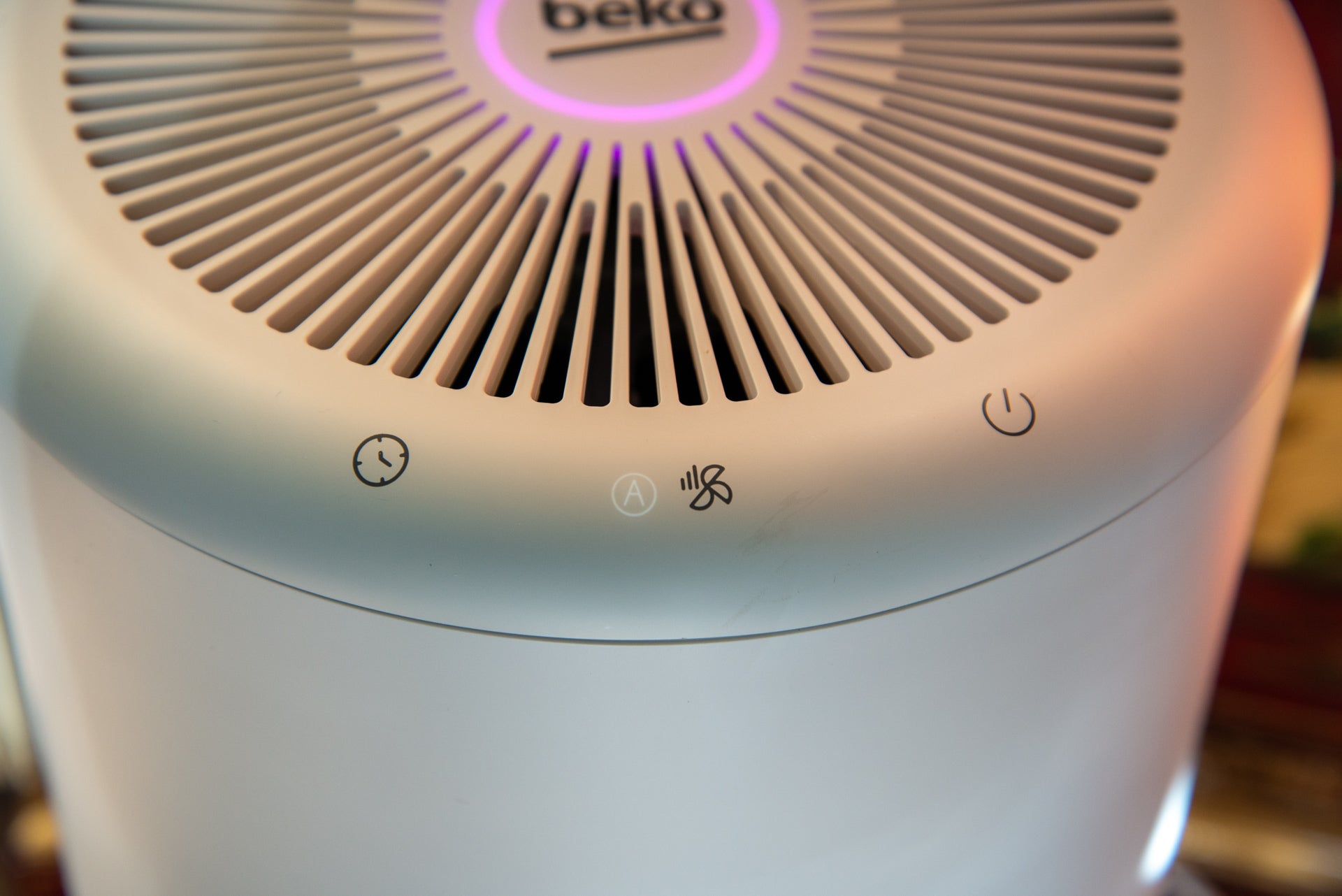 Beko-Luftreiniger mit HEPA-Filter und HygieneShield ATP6100I-Steuerung
