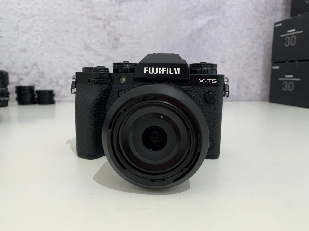Fujifilm X-T5 Vorderseite
