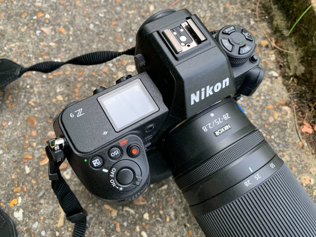 Nikon Z9 oben vorne