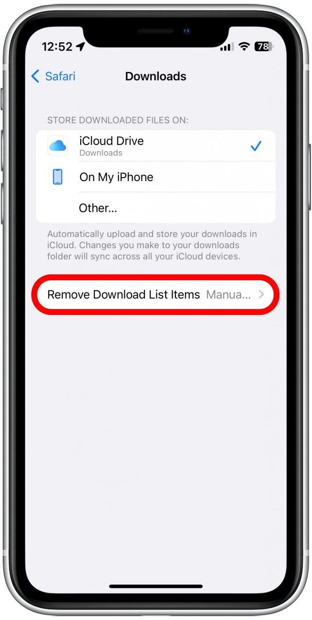 Sie können auch auf Elemente der Download-Liste entfernen tippen, um zu ändern, wie lange die Download-Liste in Safari bleibt.  Dadurch werden die heruntergeladenen Dateien nicht von Ihrem iPhone entfernt, sondern nur aus der Liste entfernt.