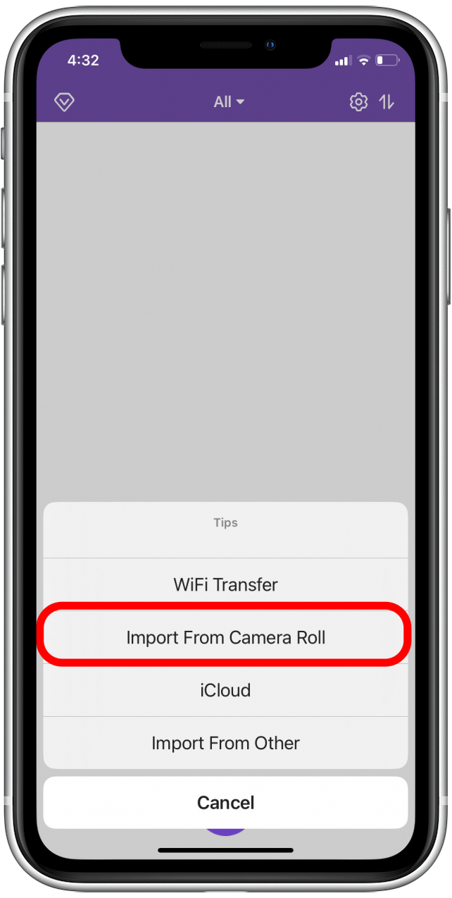 Tippen Sie auf die entsprechende Option für den Speicherort Ihrer Videodatei.  Für dieses Beispiel verwende ich eine Datei von Camera Roll.