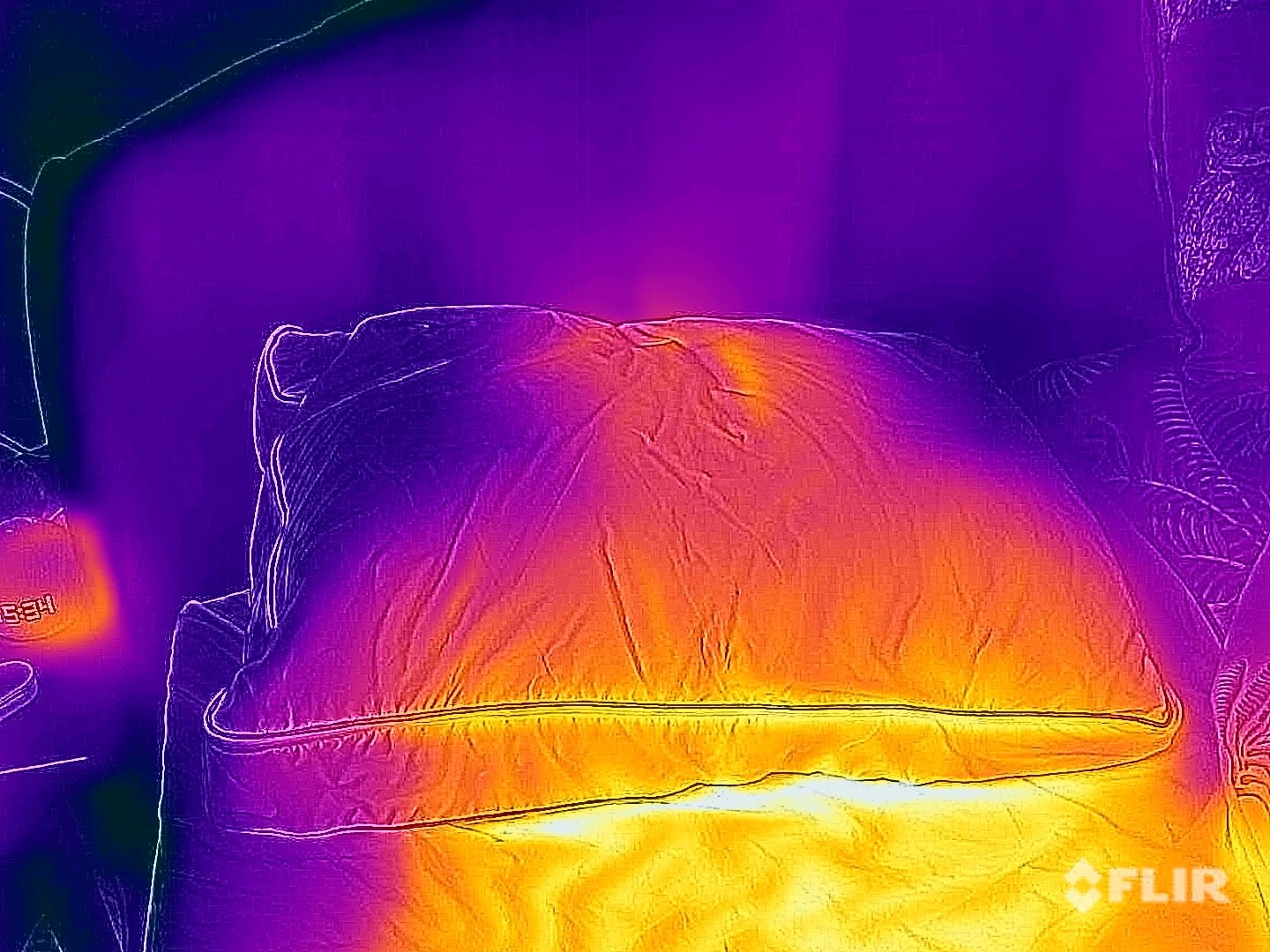 Emma Premium Microfibre Pillow Wärme nach einer Minute