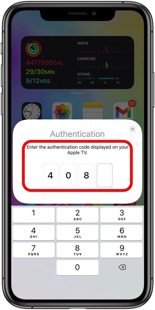 Geben Sie den Authentifizierungscode ein, der auf Ihrem Apple TV angezeigt wird.