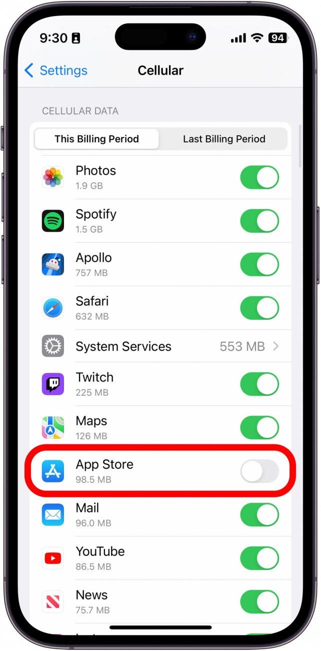 Wenn der Umschalter grau und links positioniert ist, bedeutet dies, dass Mobilfunkdaten für diese bestimmte App deaktiviert sind.  Sie können auf den Schalter tippen, um ihn zu aktivieren.