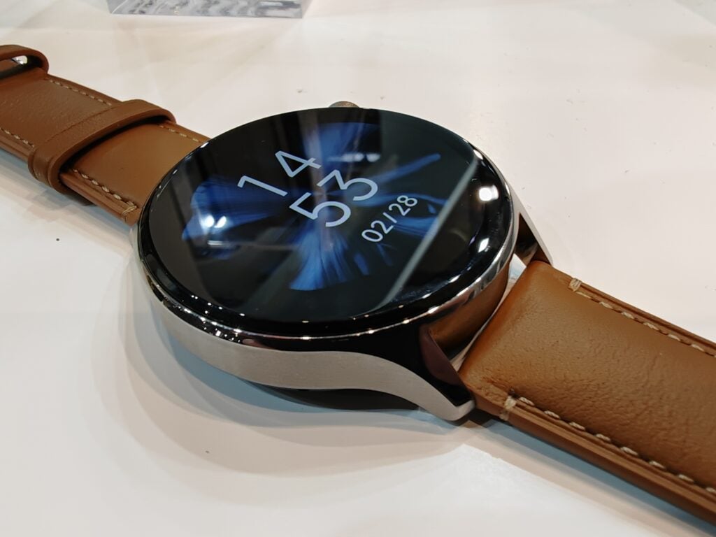 Die braune Ledervariante der Xiaomi Watch S1 Pro