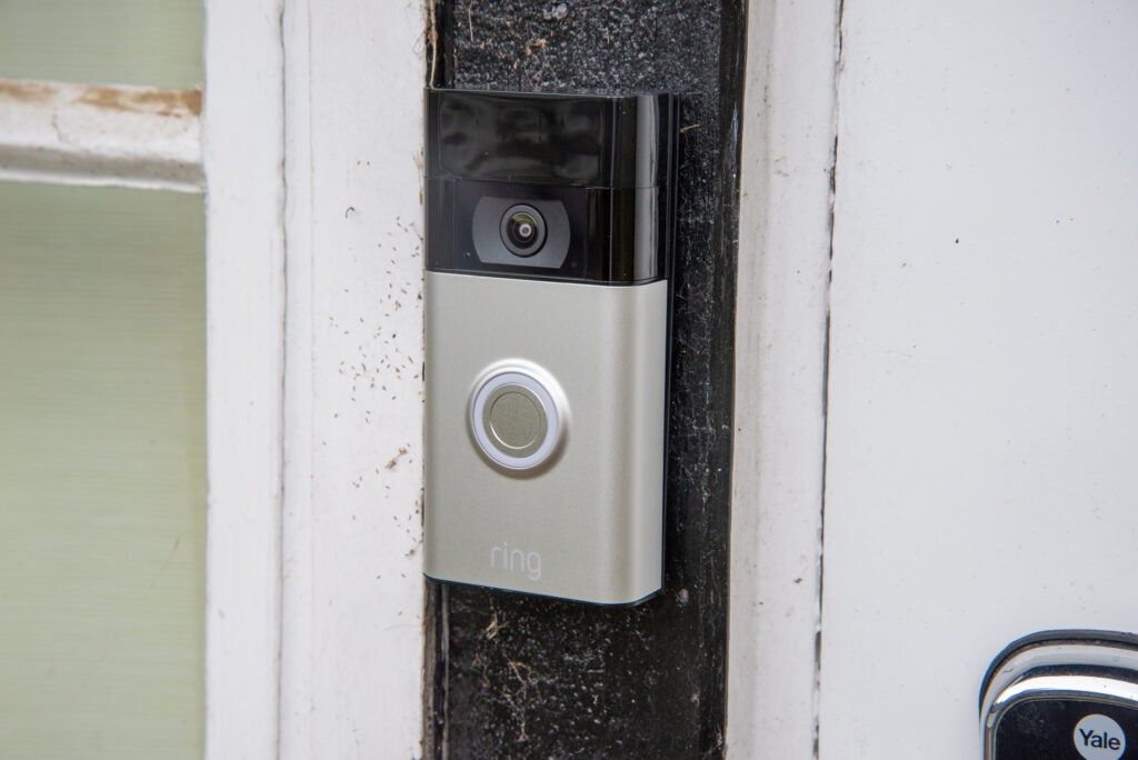 Ring Video Doorbell Held der 2. Generation