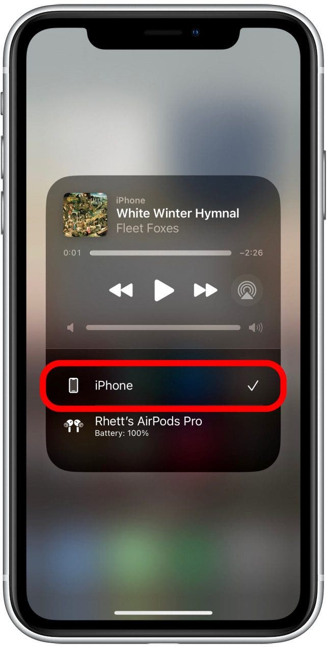Tippen Sie auf iPhone, um die Audioausgabe auf Ihr Telefon umzuschalten.