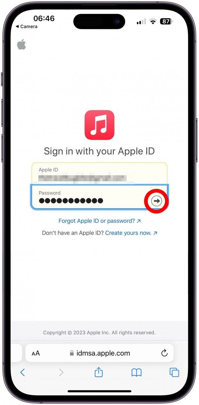 Melden Sie sich mit Ihrer Apple-ID und Ihrem Passwort an.