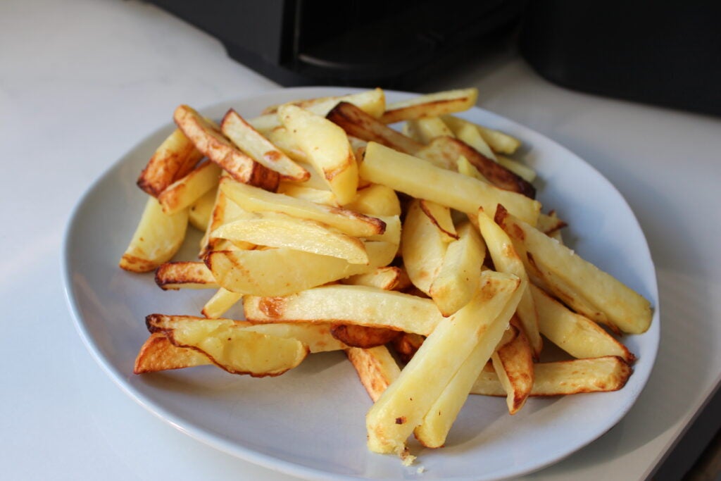 Chefree AFW01 Air Fryer gekochte Pommes