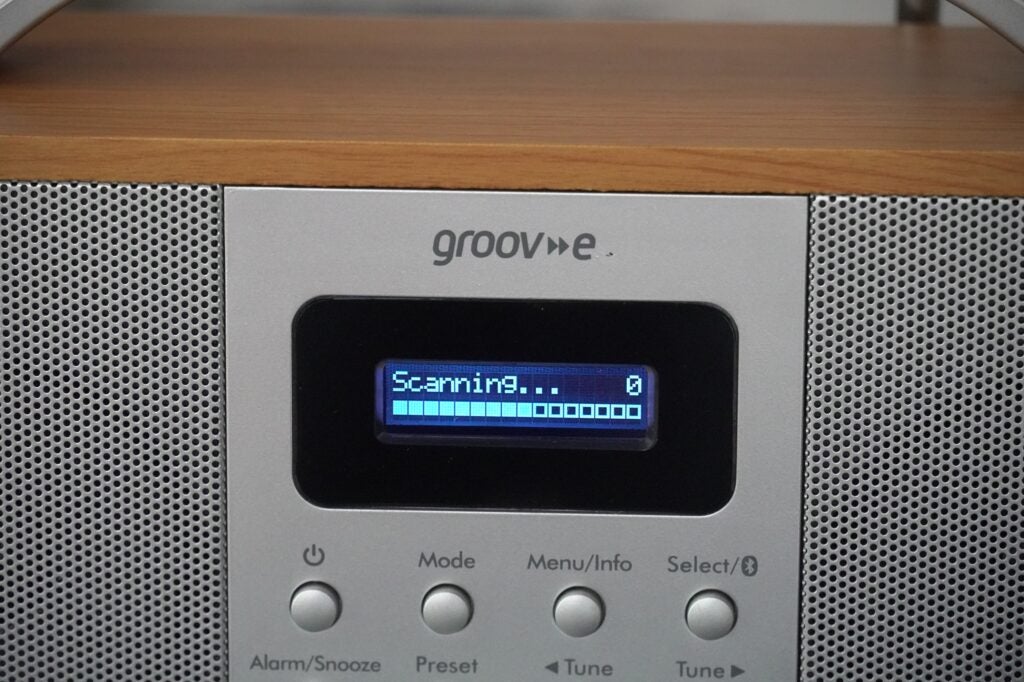 Scannen von Groove Boston-Radiosendern