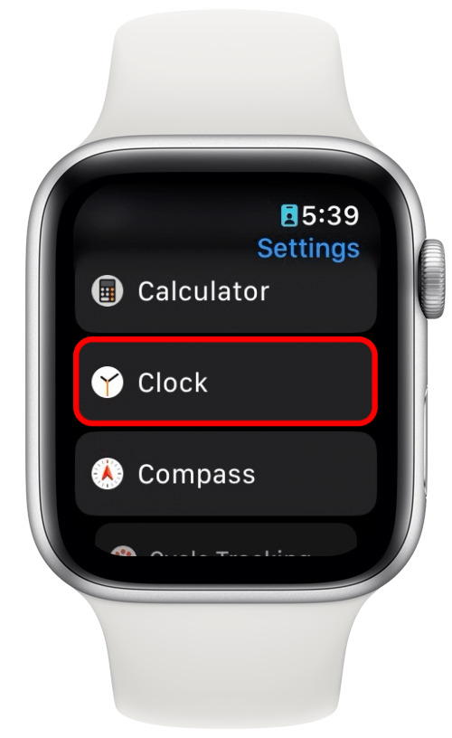 Apple Watch-Einstellungen mit rot eingekreister Uhr