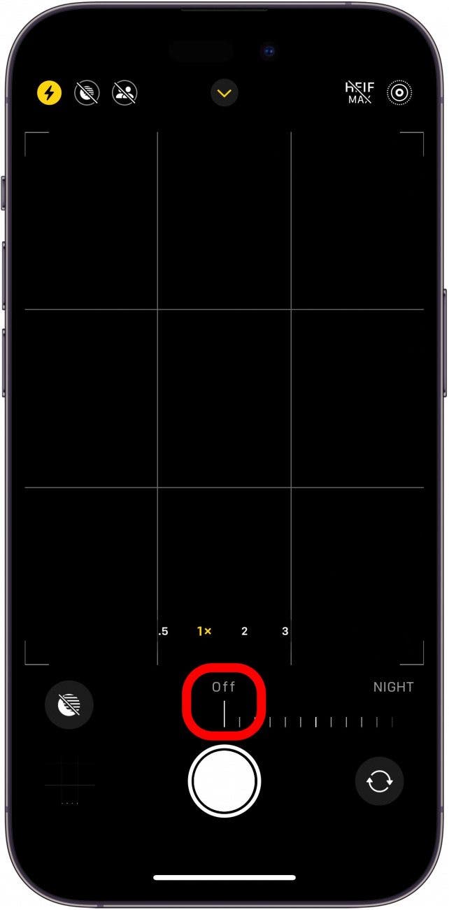 iPhone-Kamera-App mit Nachtmodus-Schieberegler, der Aus anzeigt