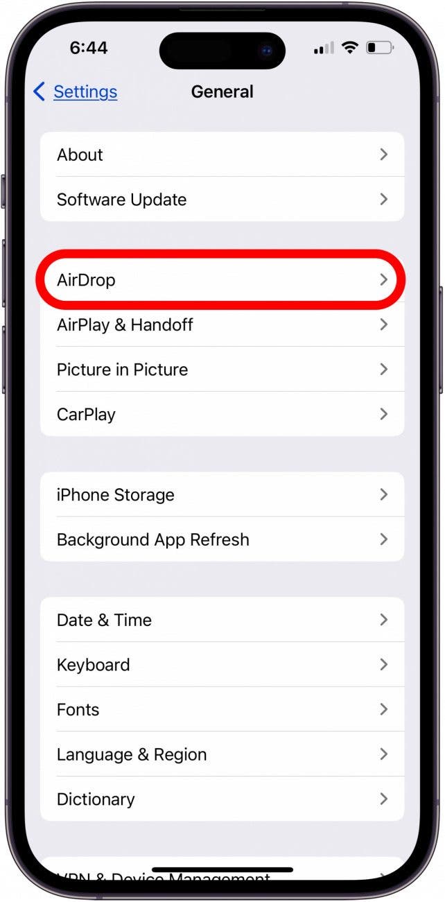 Tippen Sie in den allgemeinen iPhone-Einstellungen auf „Airdrop“.