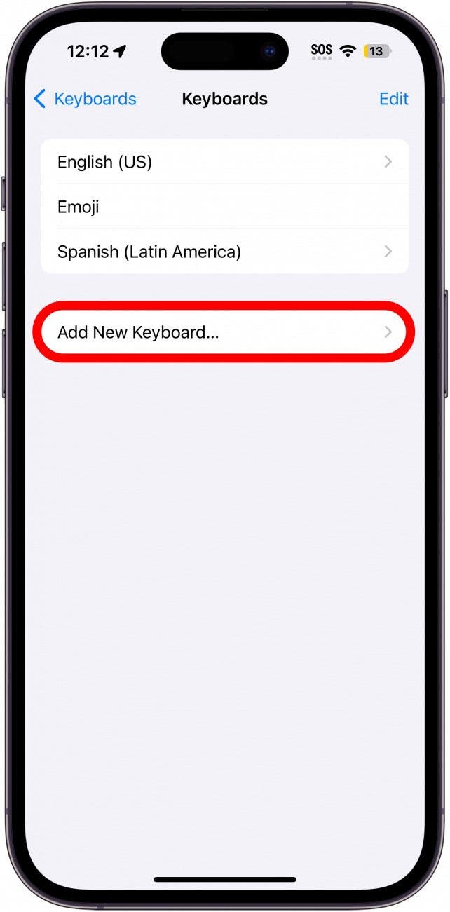 iPhone-Tastaturauswahl mit rot eingekreister Schaltfläche „Neue Tastatur hinzufügen“.