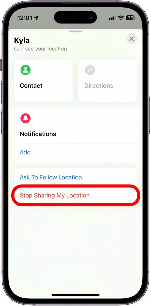 iPhone-Bildschirm „Meine Leute finden“ mit der rot eingekreisten Schaltfläche „Standortfreigabe beenden“. 