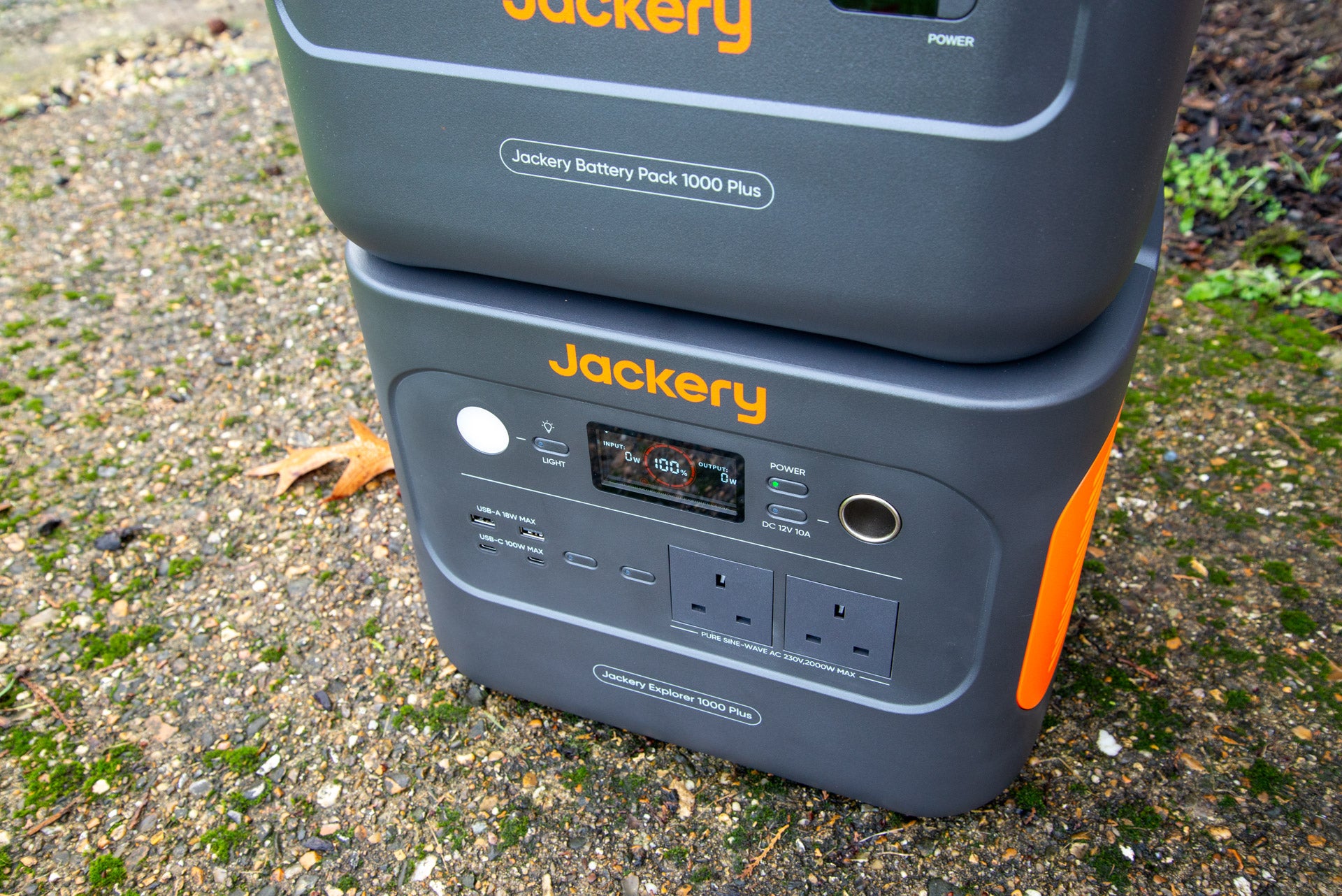 Jackery Explorer 1000 Plus mit Erweiterungsbatterie
