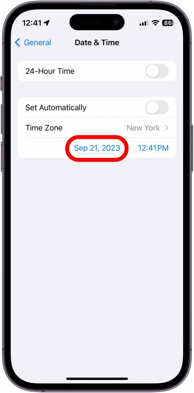 iPhone-Datums- und Uhrzeiteinstellungen mit rot eingekreistem Datum