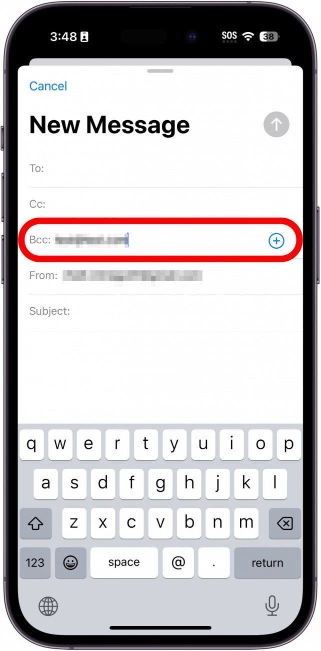 iPhone-Mail-App mit rot eingekreistem To-Feld