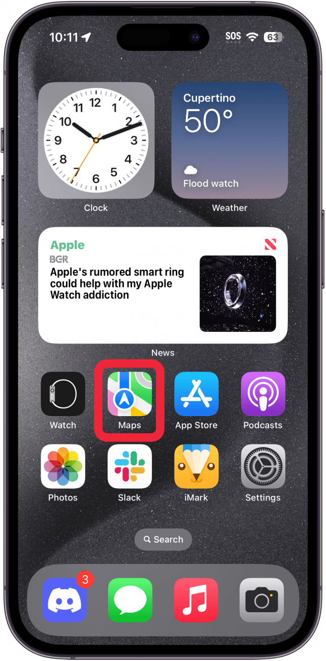 iPhone-Startbildschirm mit rot eingekreister Karten-App