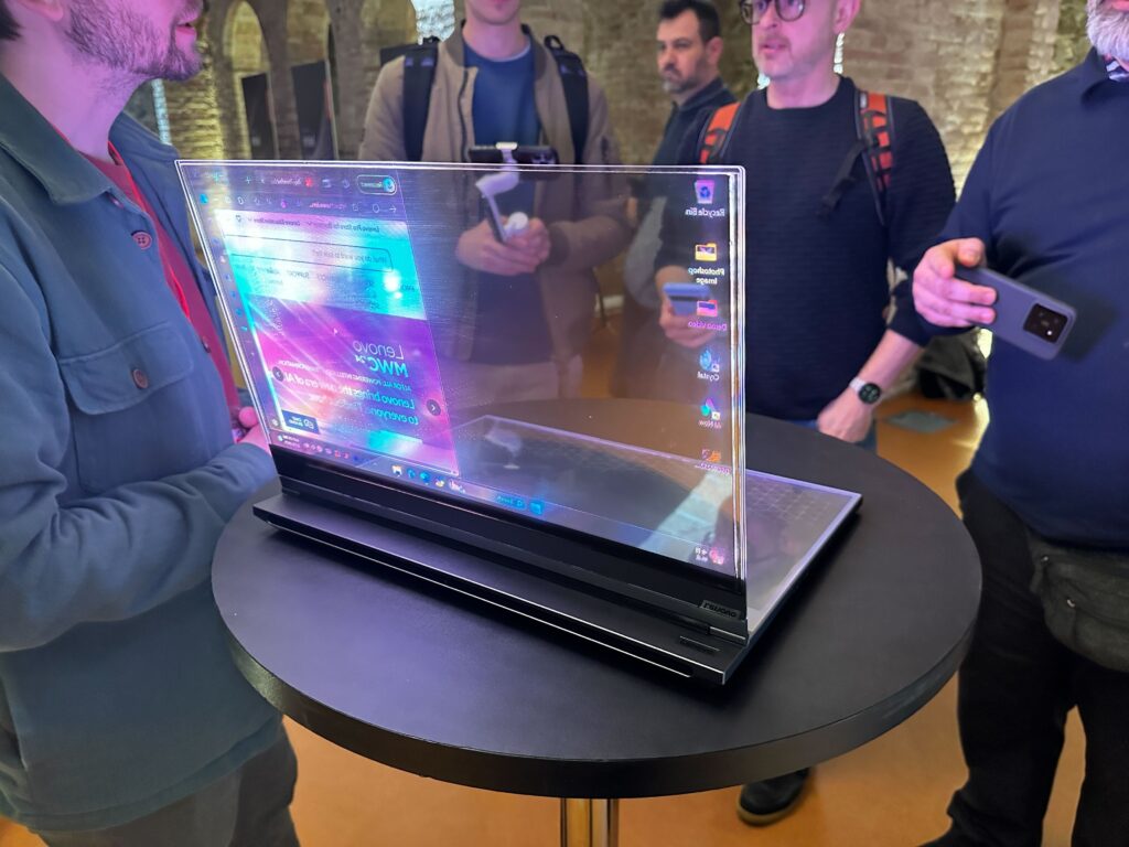 Lenovo ThinkBook Transparentes Laptop-Konzept