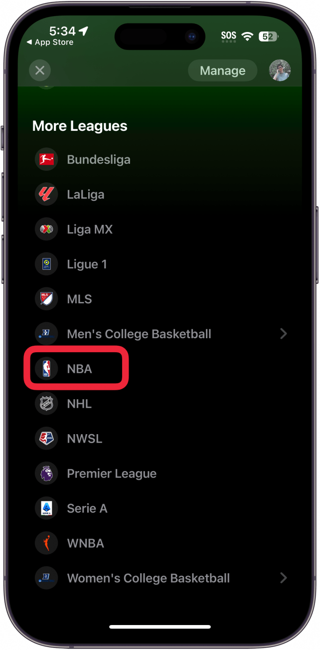 iPhone-Sport-App, die Ligen und Teams mit einem roten Kästchen um die NBA anzeigt
