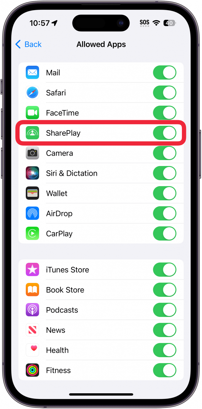 Einstellungen für iPhone-Bildschirmzeitinhalte und Datenschutzbeschränkungen mit einem roten Kästchen um den Shareplay-Schalter